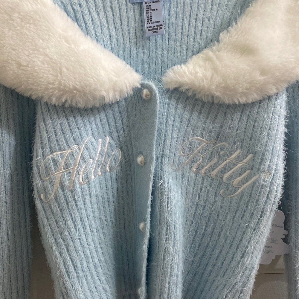 Brand new hello kitty angel cardigan 👼